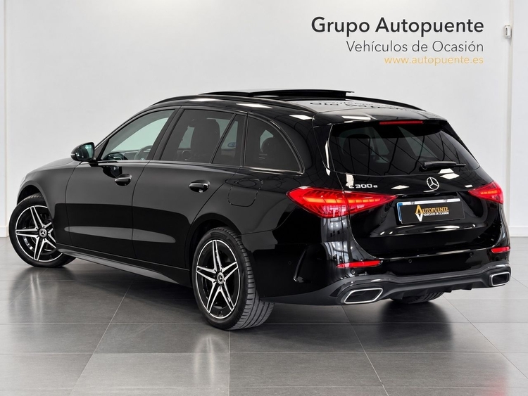 Mercedes Clase C 300 E AMG LINE foto 5