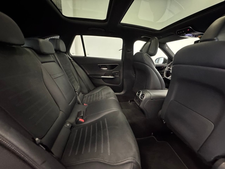 Mercedes Clase C 300 E AMG LINE foto 42