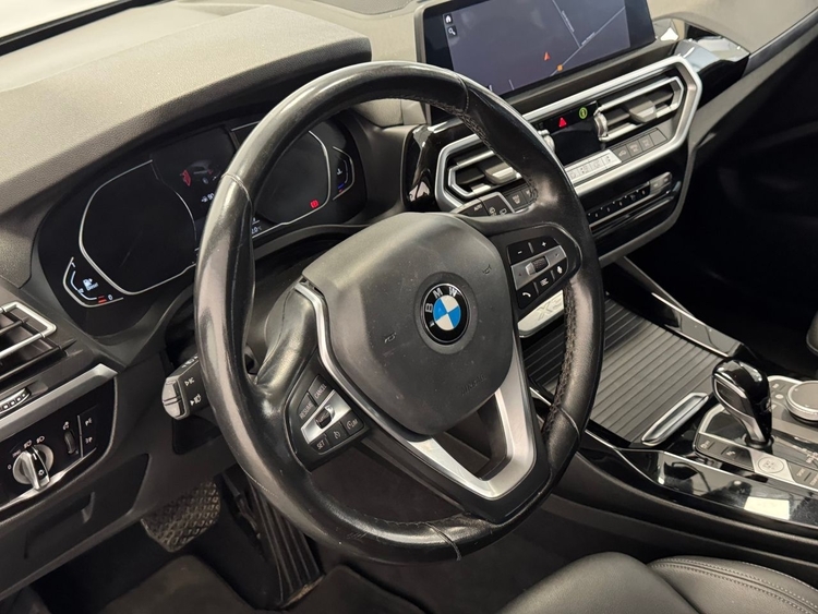BMW X3 XDRIVE 20D foto 17