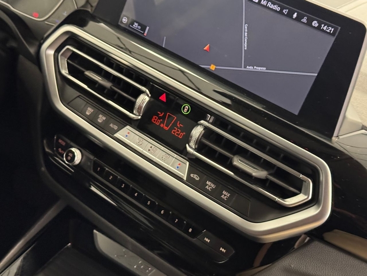 BMW X3 XDRIVE 20D foto 32