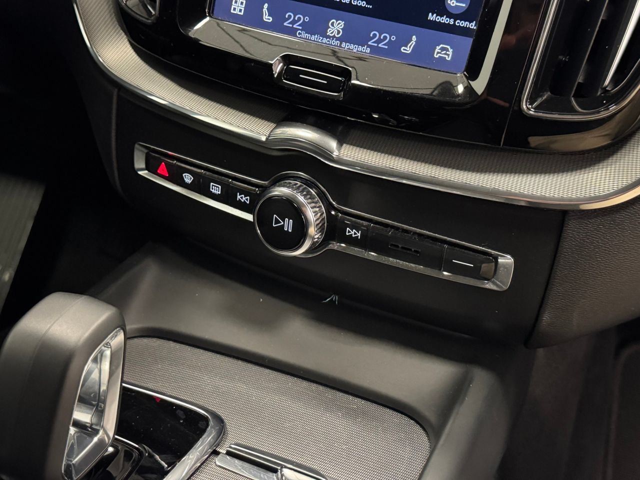Volvo XC60 B4 D PLUS DARK AUTO miniatura 34