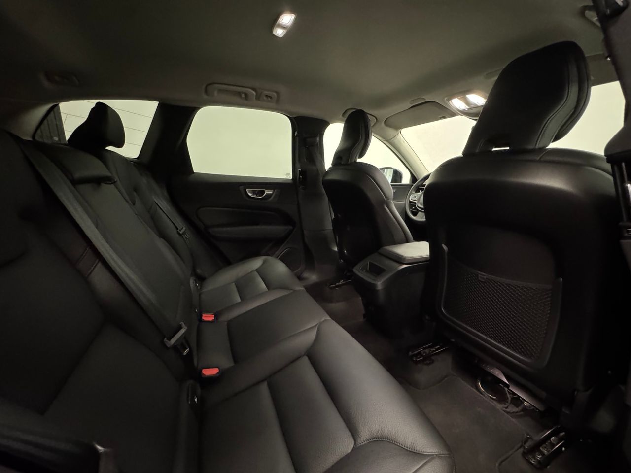 Volvo XC60 B4 D PLUS DARK AUTO miniatura 37