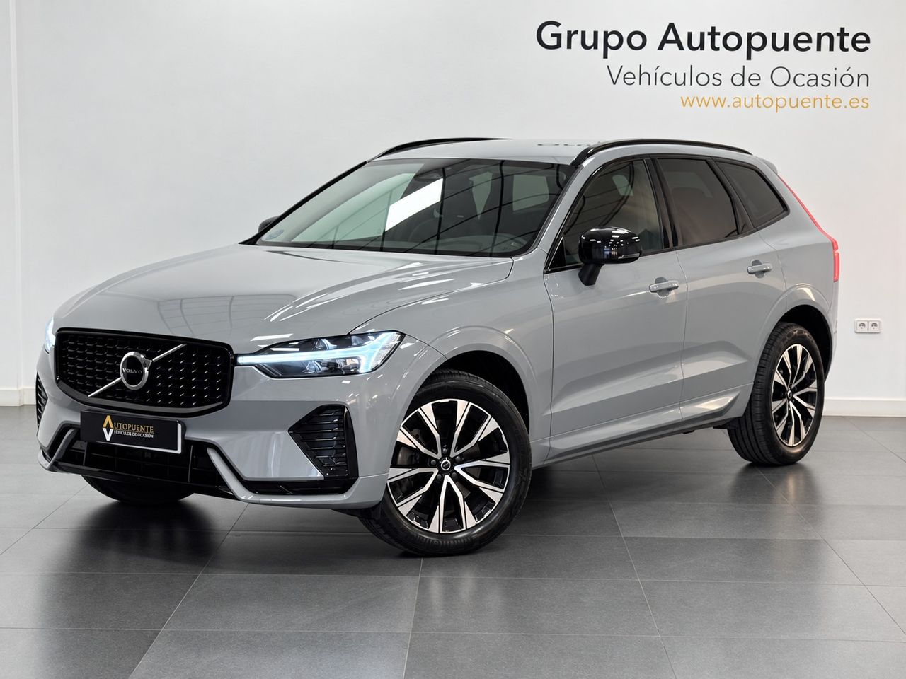 Volvo XC60 B4 D PLUS DARK AUTO miniatura 7