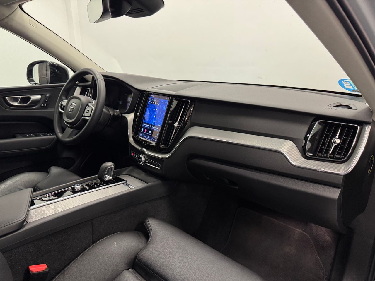 Volvo XC60 B4 D PLUS DARK AUTO foto 13