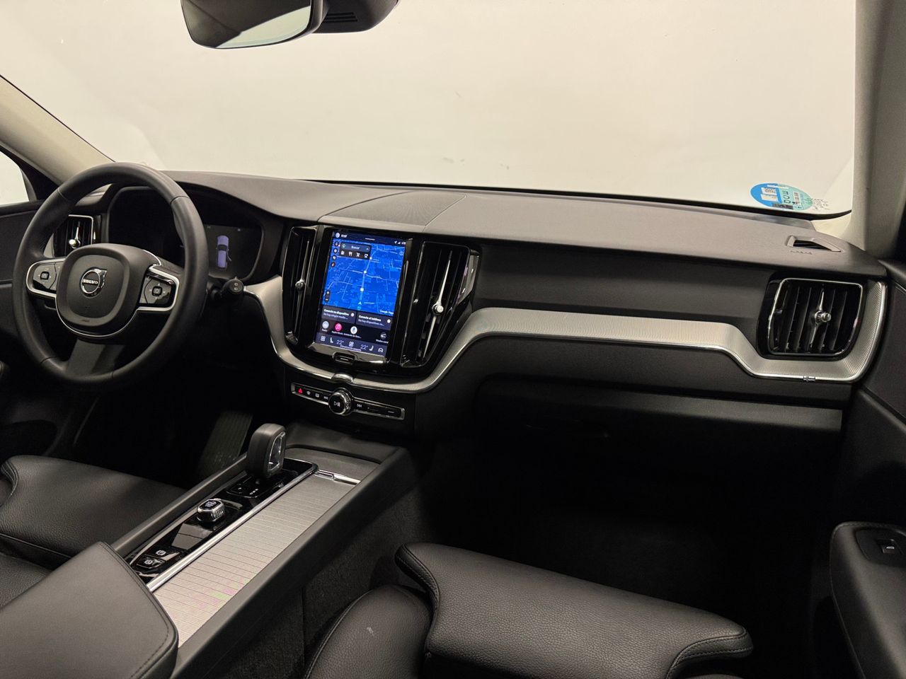 Volvo XC60 B4 D PLUS DARK AUTO foto 11