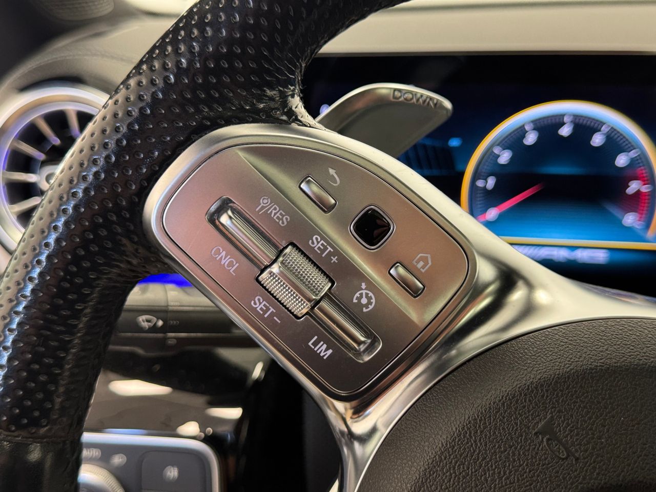 Mercedes CLA 35 AMG miniatura 22