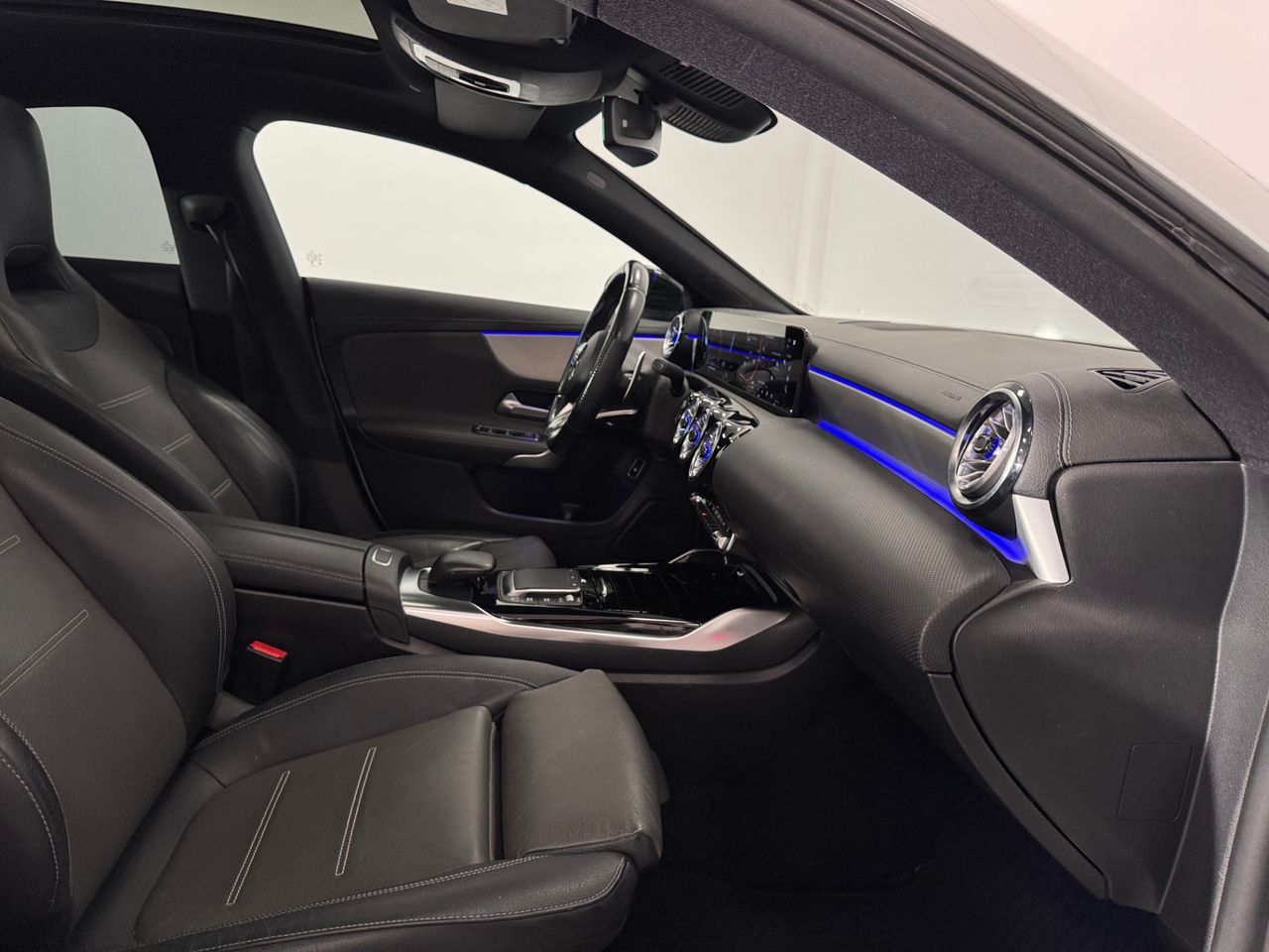 Mercedes CLA 35 AMG miniatura 27