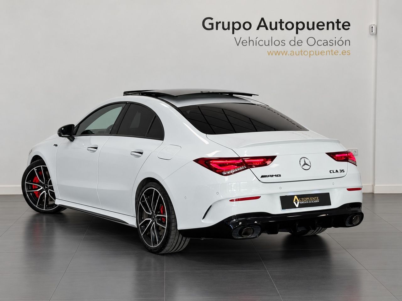 Mercedes CLA 35 AMG miniatura 5