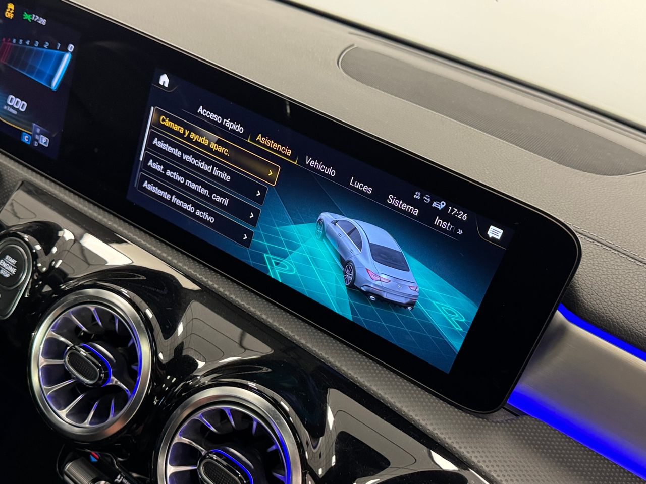 Mercedes CLA 35 AMG miniatura 35