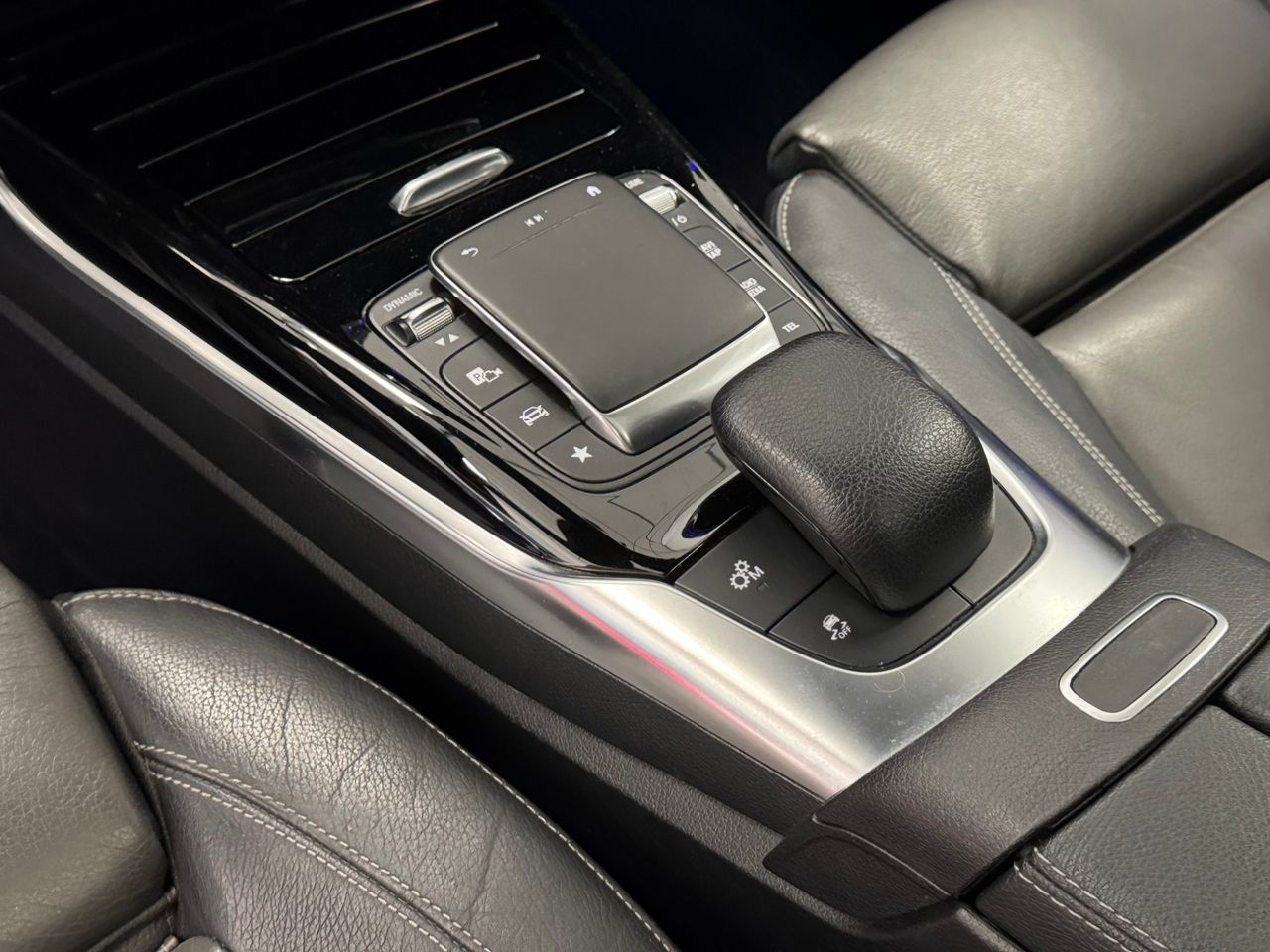 Mercedes CLA 35 AMG foto 24