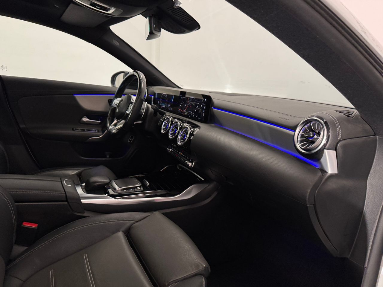 Mercedes CLA 35 AMG foto 26
