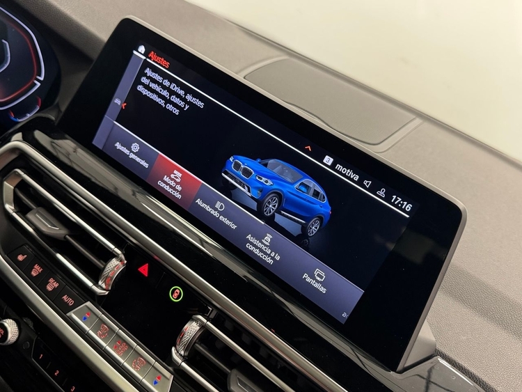 BMW X4 XLINE XDRIVE 20D foto 30
