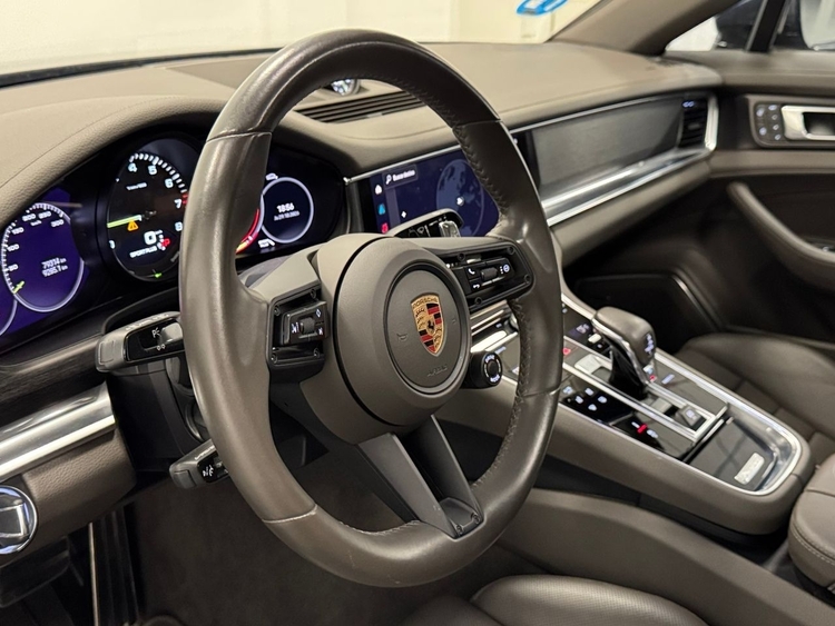 Porsche Panamera 4 E-HYBRID PLATINUM EDITION foto 17