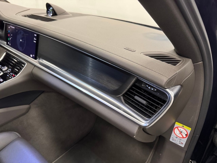 Porsche Panamera 4 E-HYBRID PLATINUM EDITION foto 29