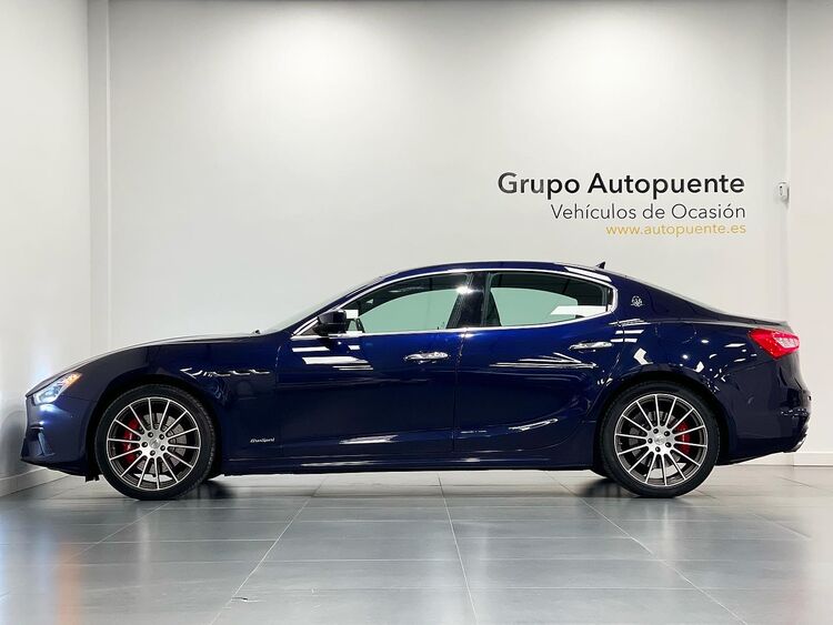 Maserati Ghibli GranSport foto 6