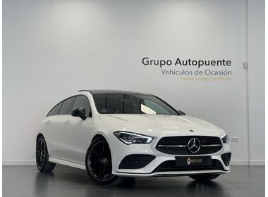 Mercedes Benz - CLA 200