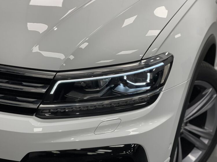 Volkswagen Tiguan R LINE foto 57