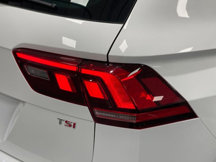 Volkswagen Tiguan R LINE foto 59