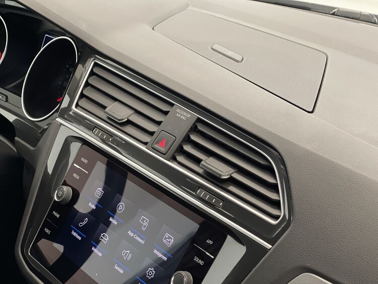Volkswagen Tiguan Advance foto 26