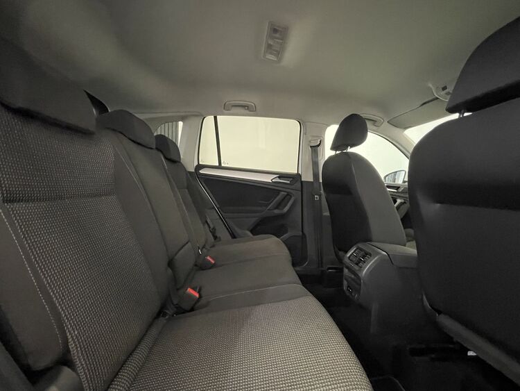 Volkswagen Tiguan EDITION foto 36