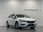 Opel Astra SPORTS TOURER miniatura 2
