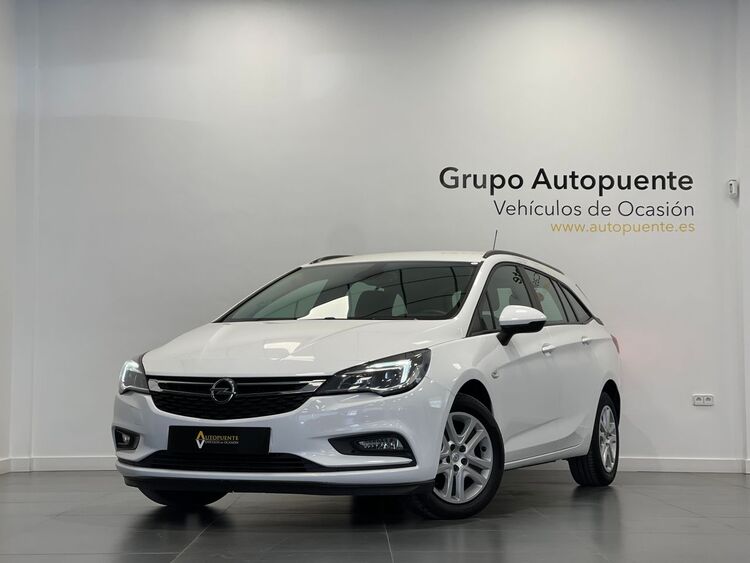 Opel Astra SPORTS TOURER foto 7