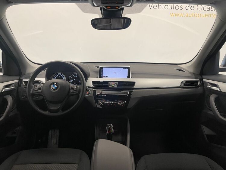 BMW X1 SDRIVE 18D foto 8