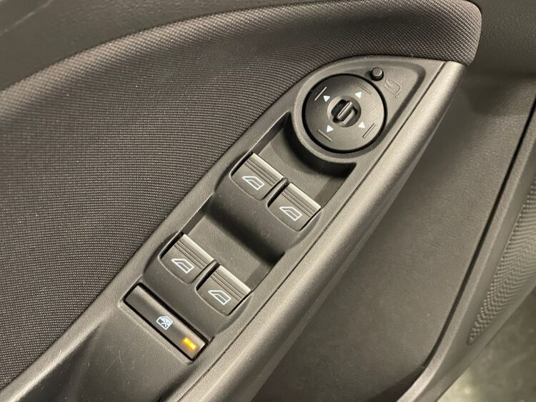 Ford Focus TREND foto 16