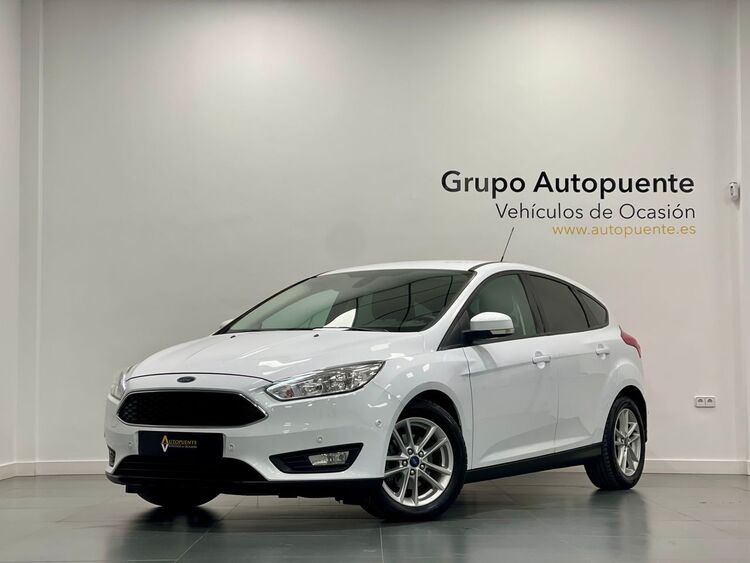 Ford Focus 1.0 Ecoboost Auto-St.-St. 125cv Trend+ - 11.990 €