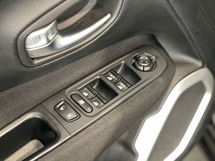 Jeep Renegade Longitude foto 14