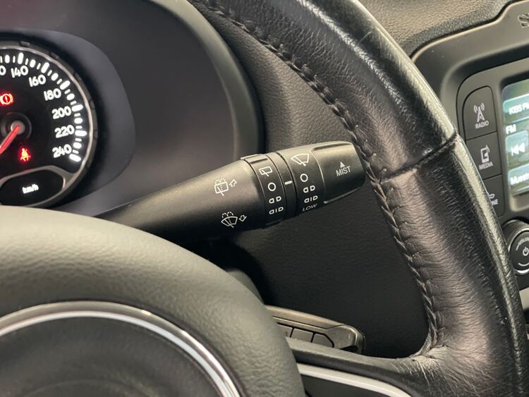 Jeep Renegade Longitude foto 20