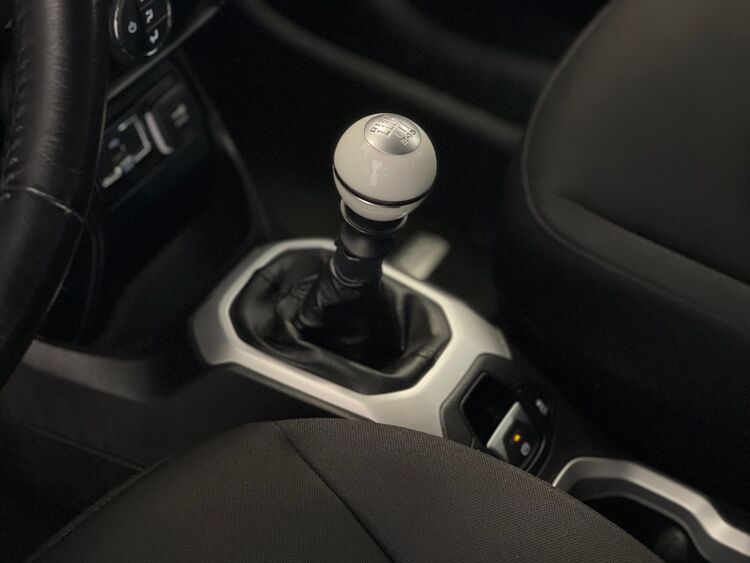 Jeep Renegade Longitude foto 25
