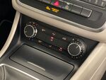 Mercedes GLA Urban miniatura 41
