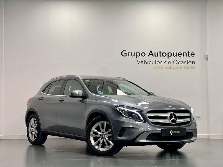 Mercedes GLA Urban foto 2