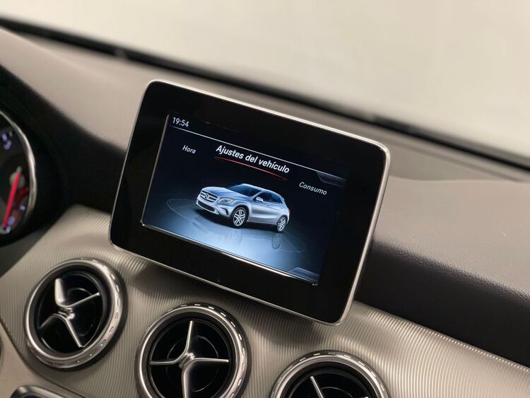 Mercedes GLA Urban foto 37