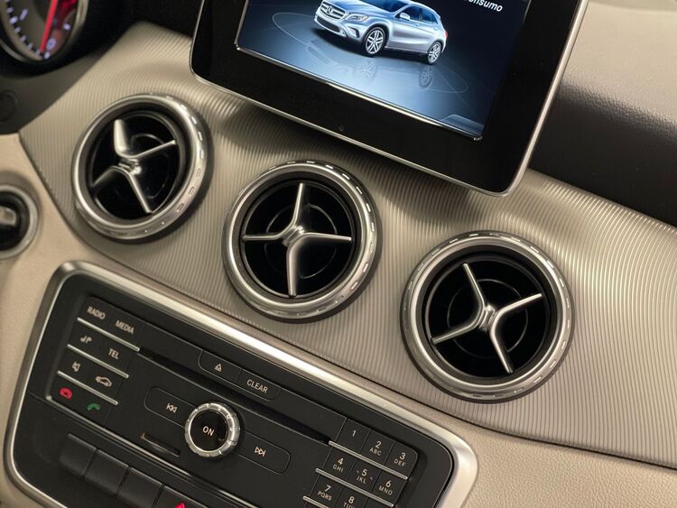 Mercedes GLA Urban foto 39