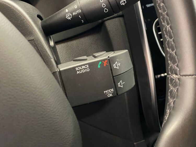 Renault Clio LIMITED foto 25