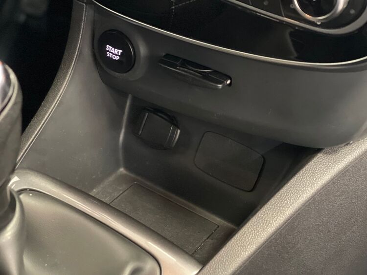 Renault Clio LIMITED foto 38