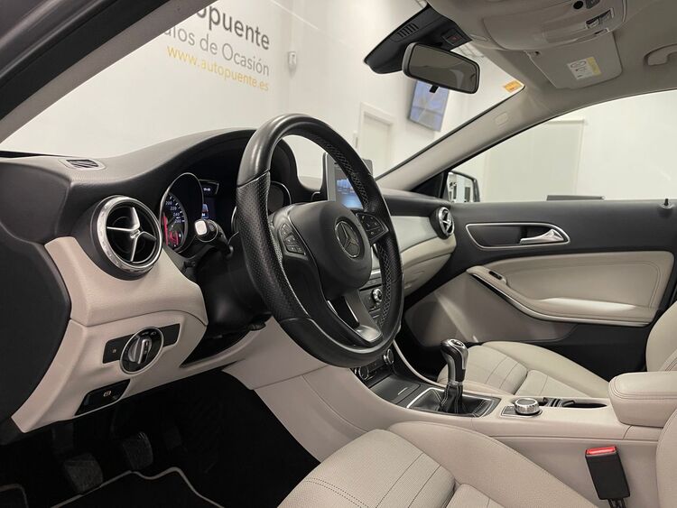 Mercedes GLA URBAN foto 12