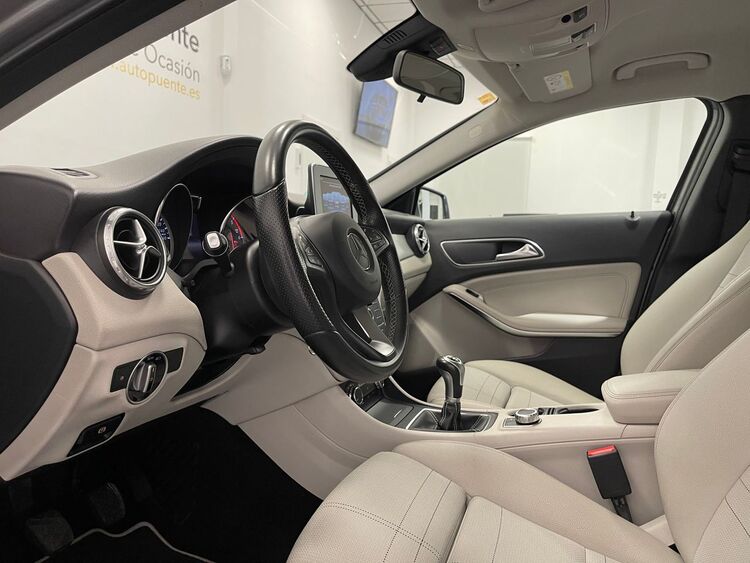 Mercedes GLA URBAN foto 14