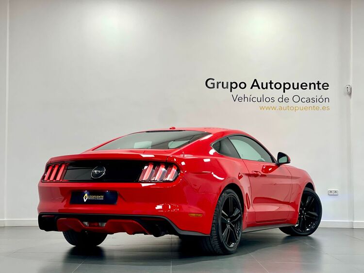 Ford Mustang ECOBOOST foto 4
