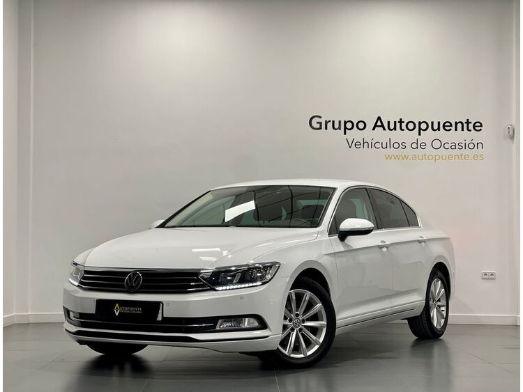 Volkswagen Passat Advance foto 7