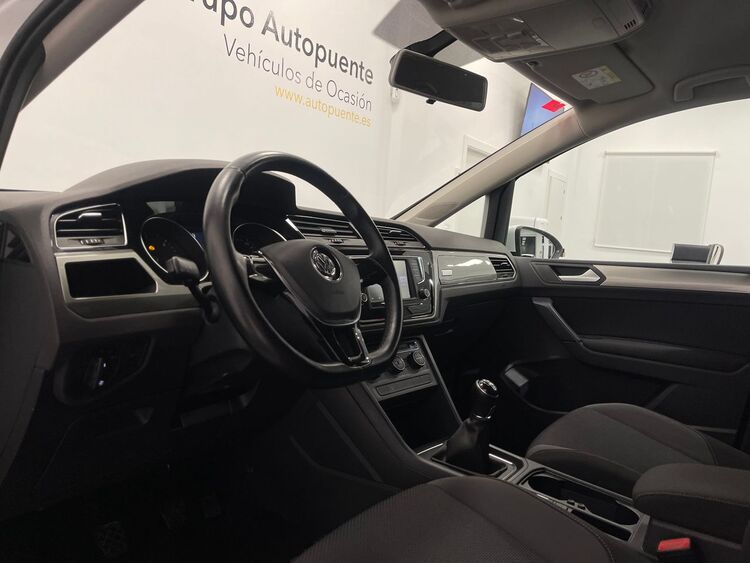 Volkswagen Touran ADVANCE foto 14