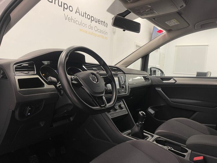 Volkswagen Touran ADVANCE foto 15