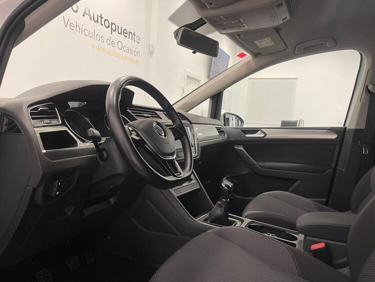 Volkswagen Touran ADVANCE foto 16