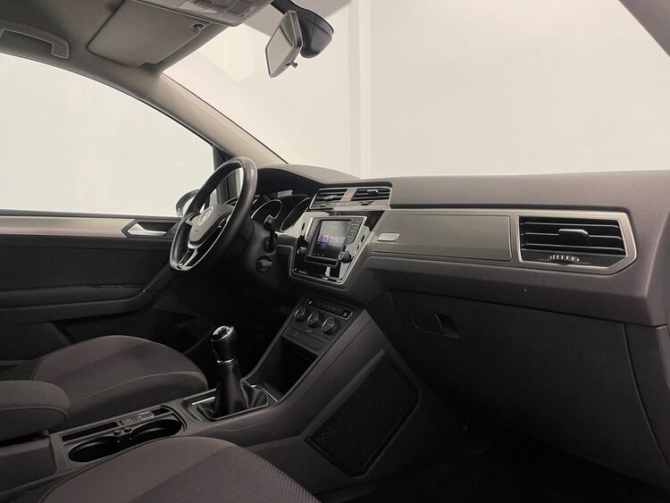 Volkswagen Touran ADVANCE foto 29