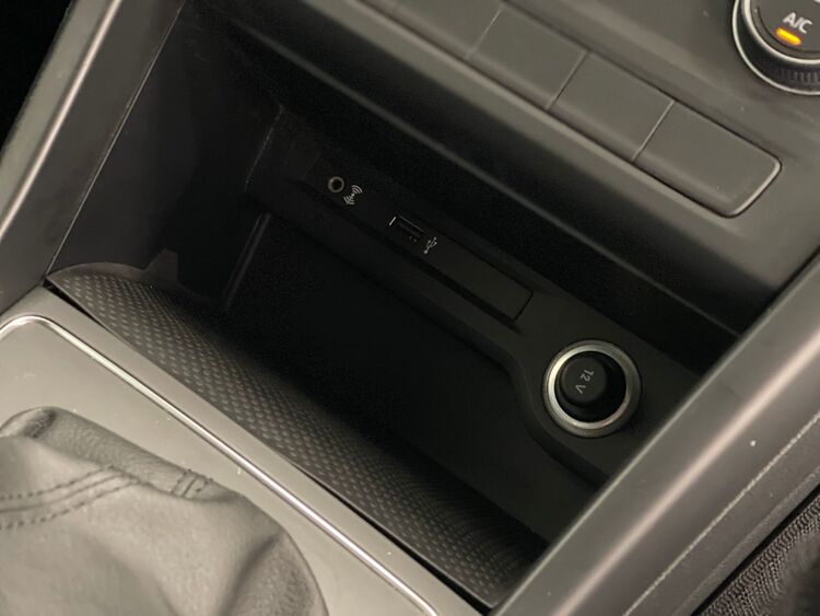 Volkswagen Touran ADVANCE foto 41