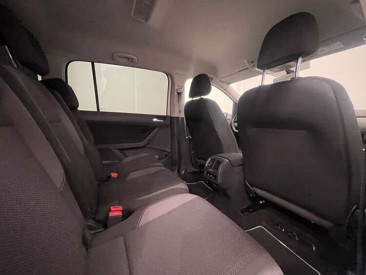 Volkswagen Touran ADVANCE foto 48