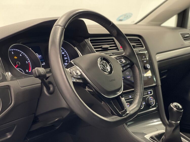 Volkswagen Golf ADVANCE foto 22