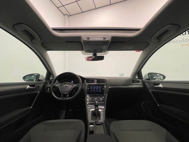 Volkswagen Golf ADVANCE foto 41